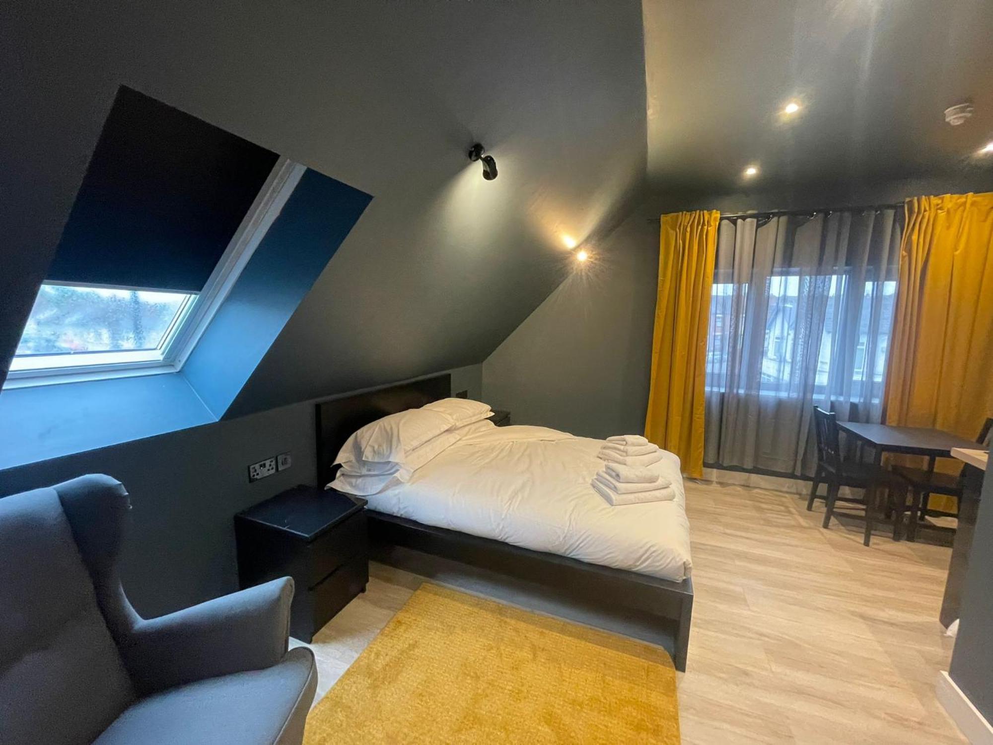 Sky City Apartments Coventry Exterior foto